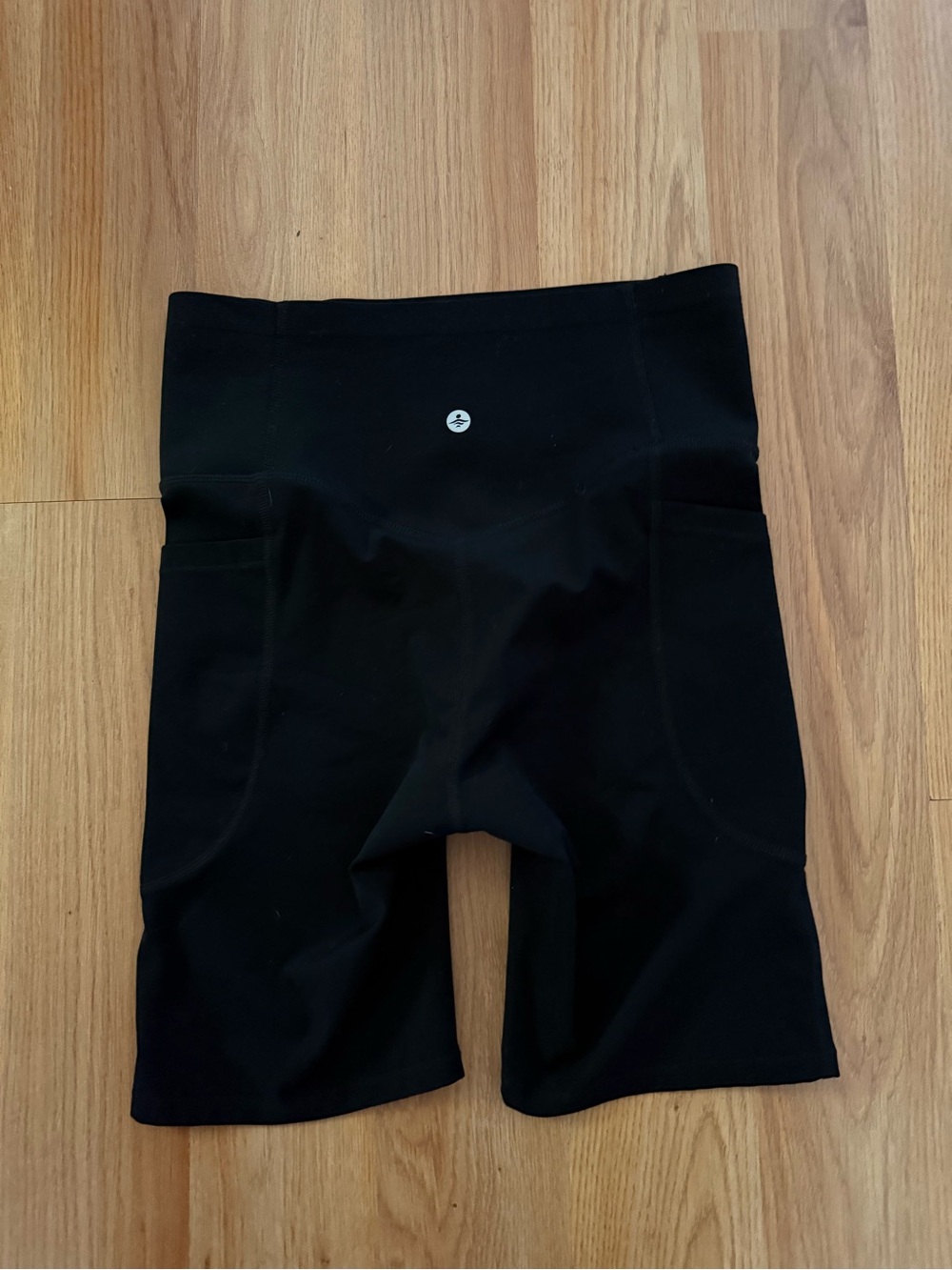 Halara High-Waist Black Athletic Shorts with Side Pockets small